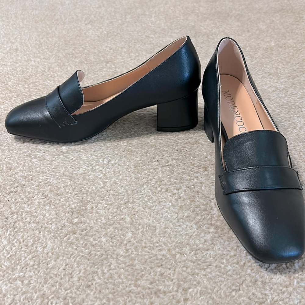 Black dress heeled loafers